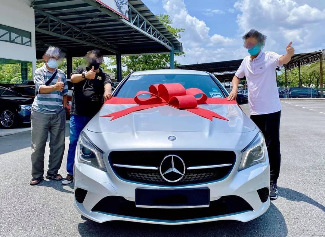 Image gallery marquee